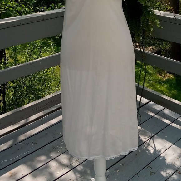 Vintage Slip Lingerie by Richform - Picture 5 of 6